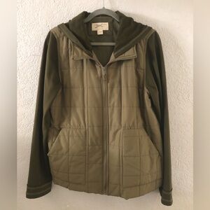 Evy’s Tree Scout Puffer- Size Large